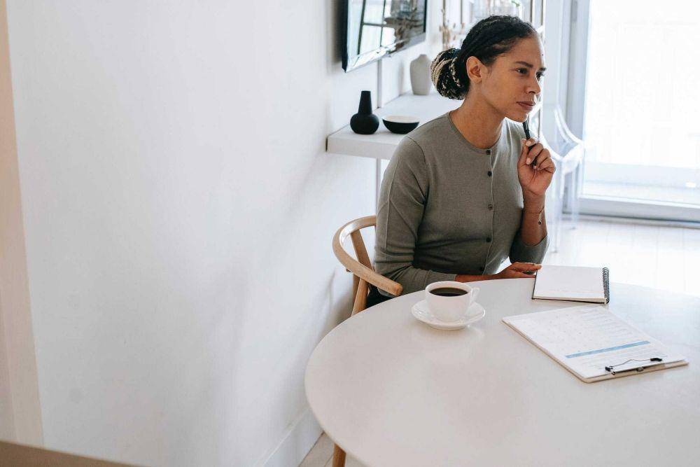 ilustrasi latihan interview(pexels.com/id-id/alex-green)