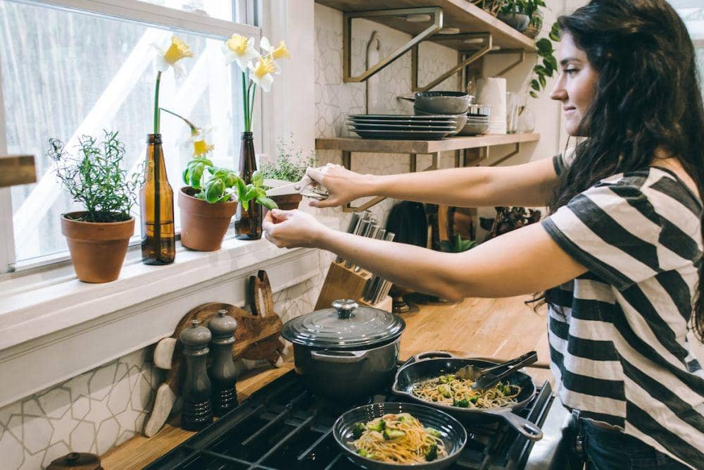 Ilustrasi sedang memasak (unsplash.com/Leyameera)