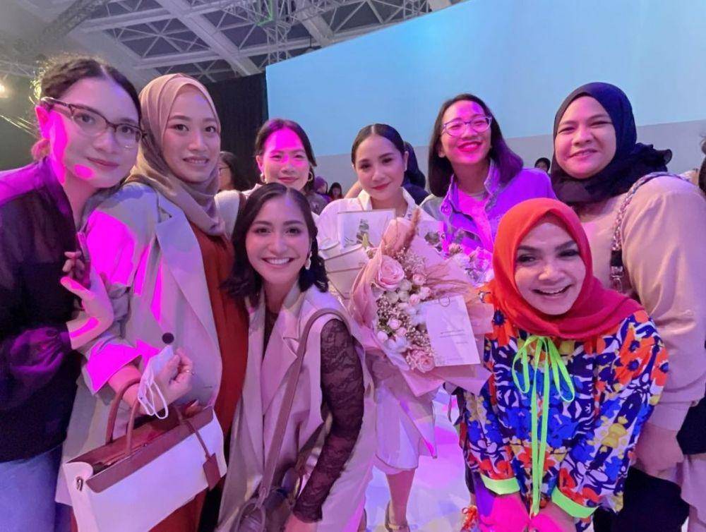 Momen Nagita di JFW (instagram.com/rieta_amilia)