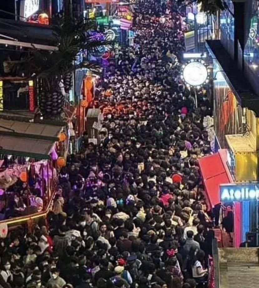 Warga Sudah Laporkan Situasi Darurat 4 Jam Sebelum Tragedi Itaewon