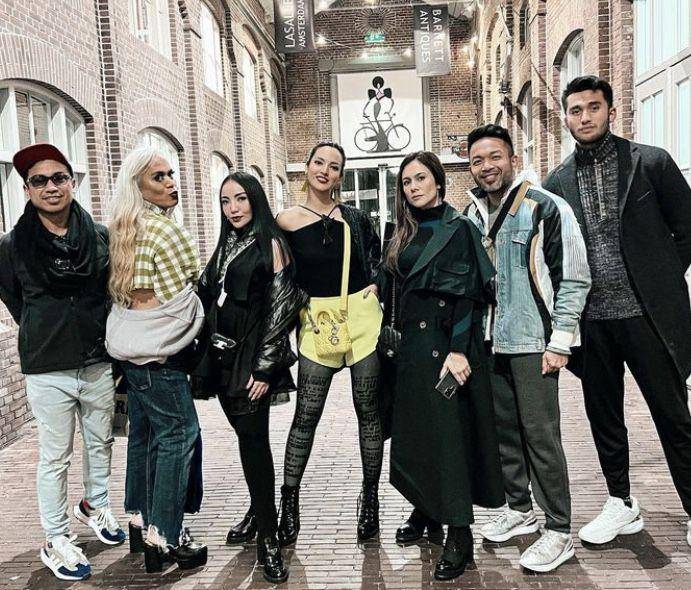 Wulan Guritno dan Pacar Liburan Bareng ke Belanda, Kemesraan Disorot! (instagram.com/wulanguritno)