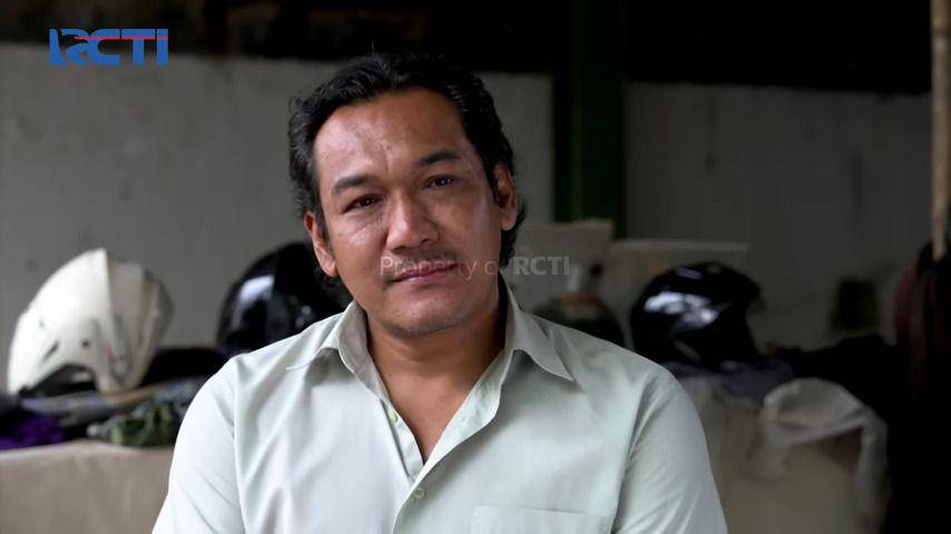 Kang Gobang saat beremu dengan pemilik proyek.(youtube.com/c/RCTIDRAMAINDONESIA)