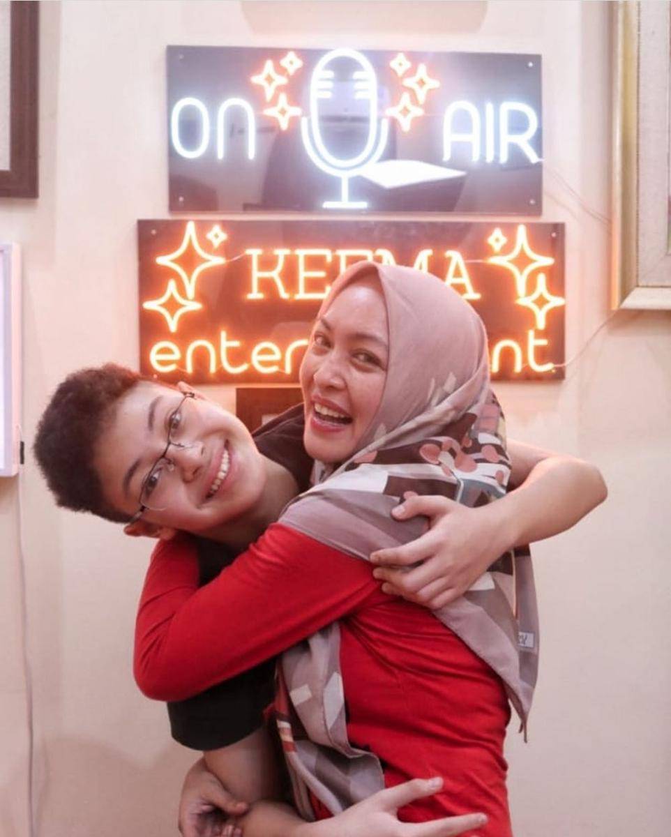 Keanu Massaid dan mama (instagram.com/keanu_massaid)
