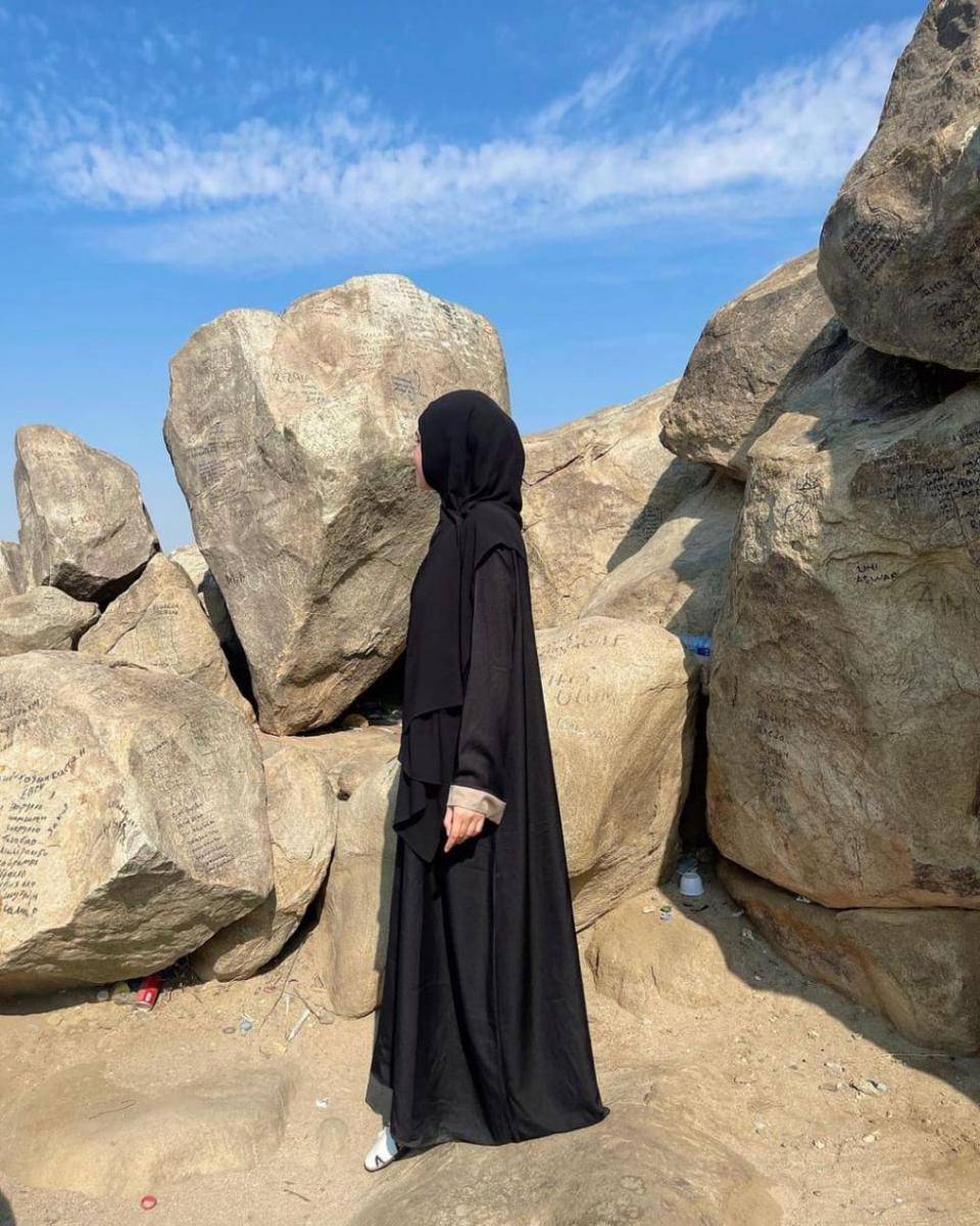 potret Syifa Hadju umrah (instagram.com/syifahadjureal)