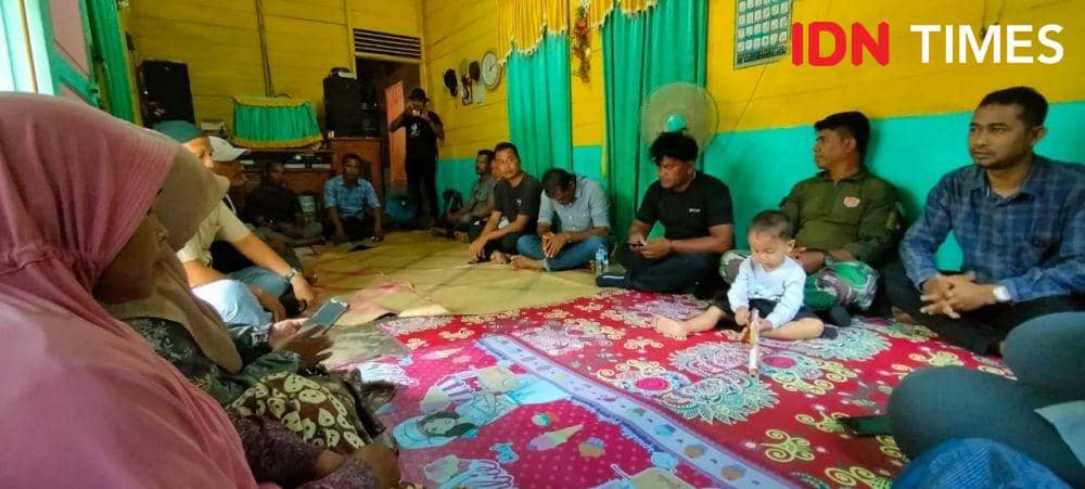 Suasana di rumah duka, M Affan, warga yang diduga tewas diserang kawanan gajah liar. (Dokumen Humas Polres Pidie untuk IDN Times)