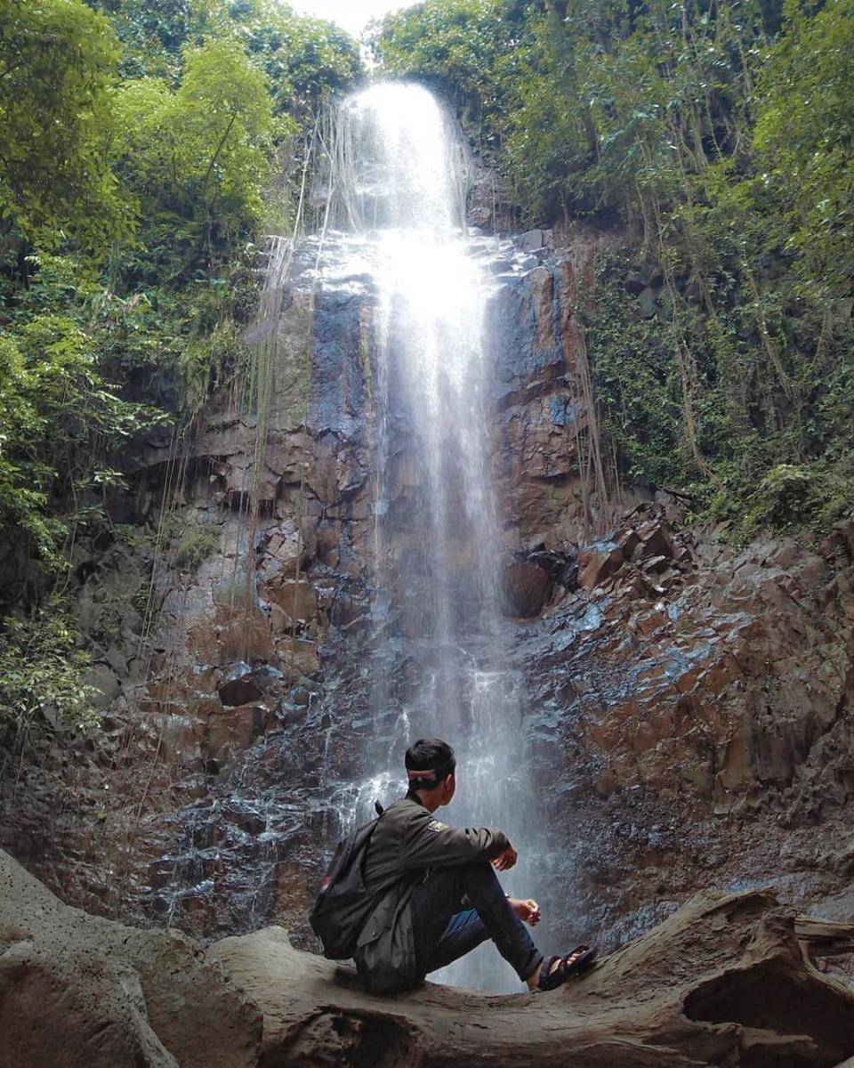 Air Terjun Talempong (instagram.com/wisatasitubondo)