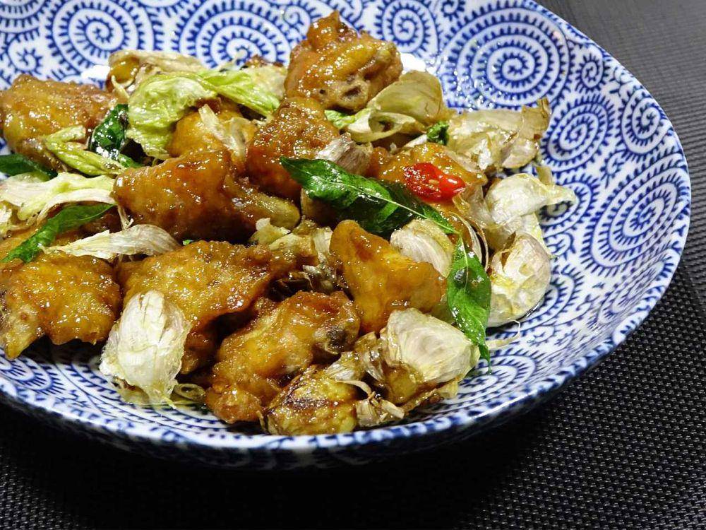 ayam tumis mentega (pixabay.com/cegoh)