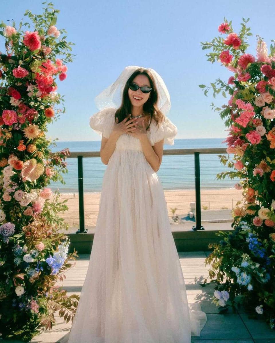 Gong Hyo Jin (instagram.com/rovvxhyo)