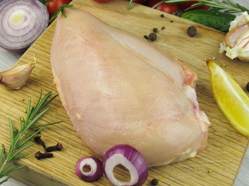 dada ayam segar (pixabay.com/panchenko_karyna)