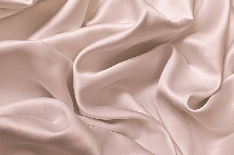 ilustrasi kain katun silk sutra (unsplash.com/Susan Wilkinson)