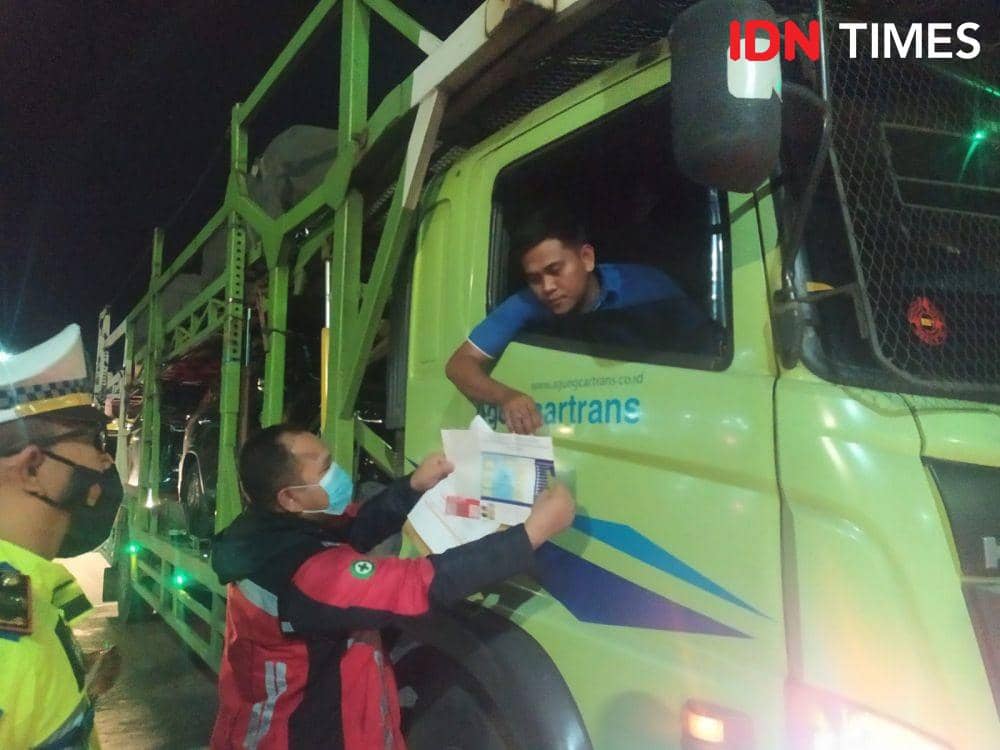 Operasi Microsleep digelar Hutama Karya di Rest Area KM 208 ruas tol Terbanggi Besar-Pematang Panggang-Kayu Agung (Terpeka), Sabtu (29/10/2022) mulai pukul 23.00 WIB hingga selesai. (IDN Times/Tama Yudha Wiguna)
