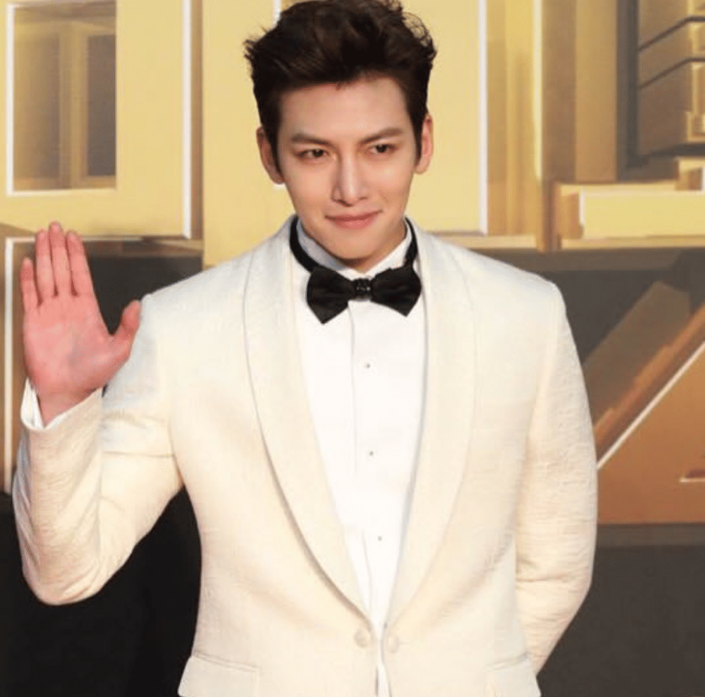 Ji Chang Wook (instagram.com/jichangwook)
