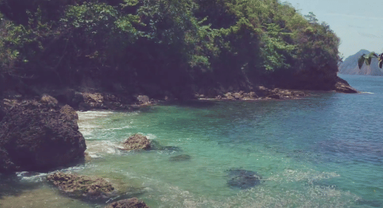 keindahan pantai klatakan. (youtube.com/Kemana_Kita)