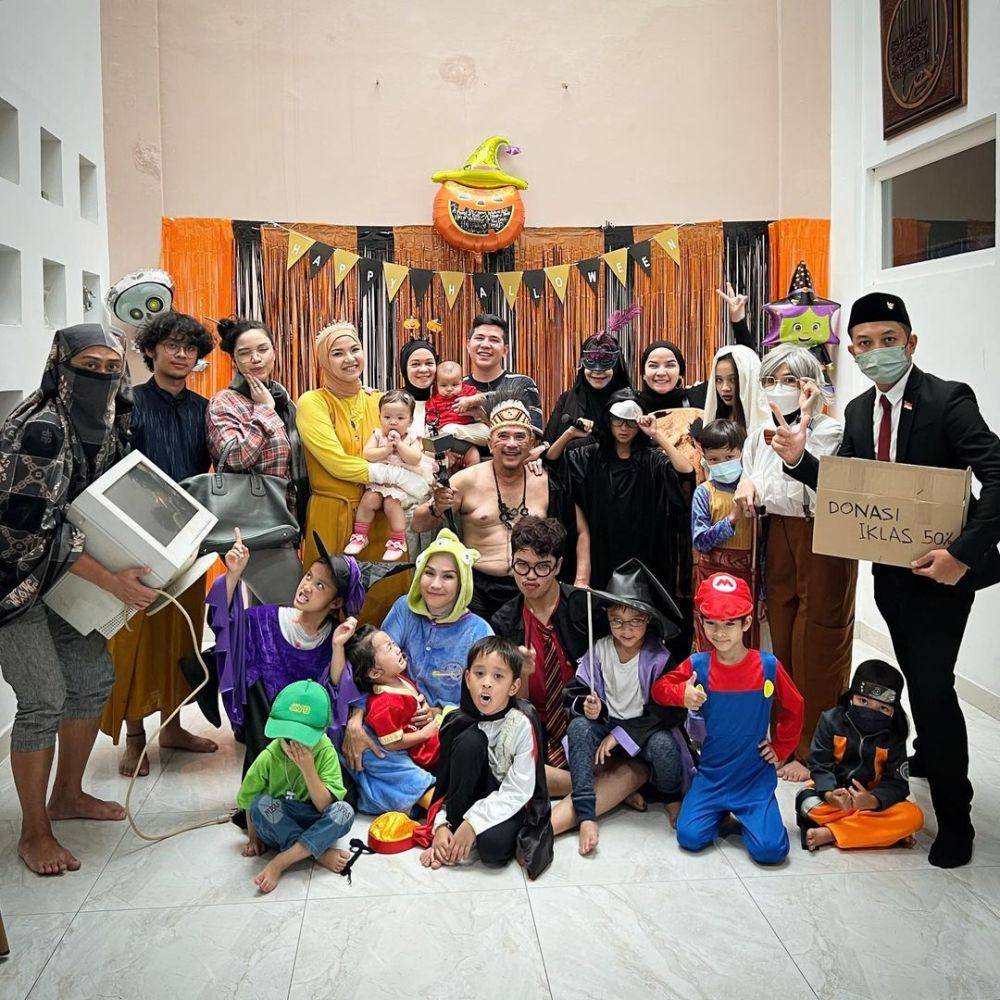 potret keluarga Zaskia Adya Mecca (instagram.com/zaskiadyamecca)