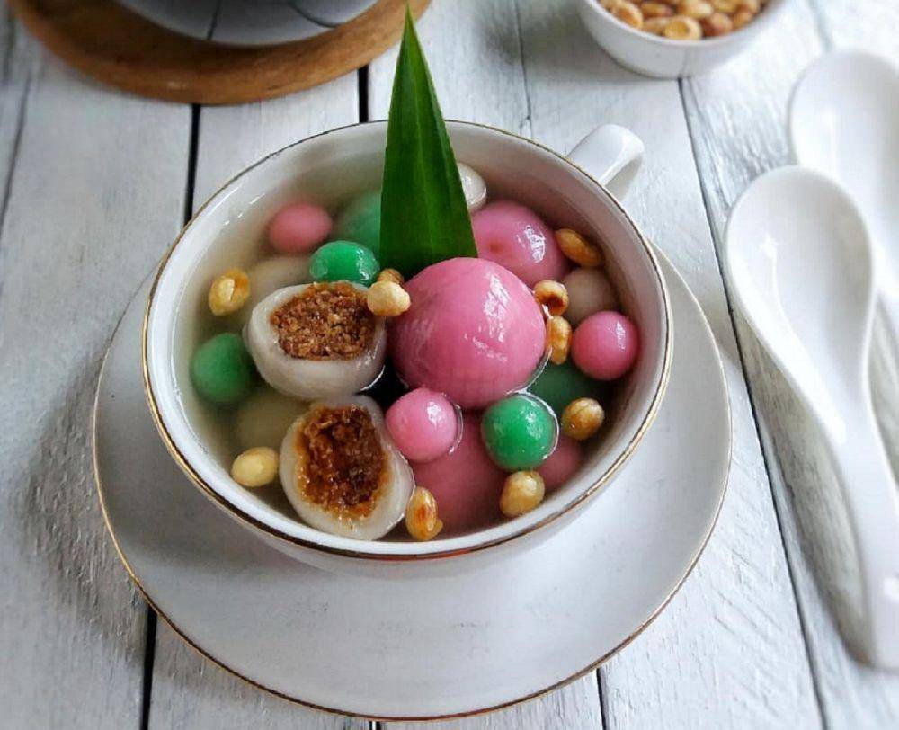 wedang ronde (instagram.com/mayasefry)