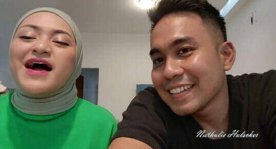 Nathalie Holscher dan mantan kekasih (youtube.com/Nathalie Holscher)