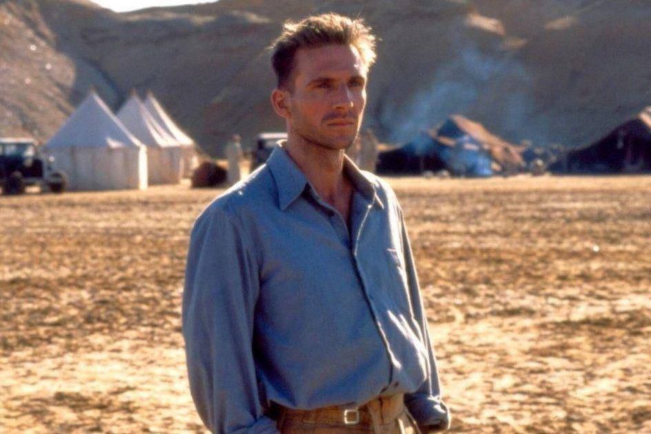Ralph Fiennes dalam film The English Patient (dok. Miramax Films/The English Patient)