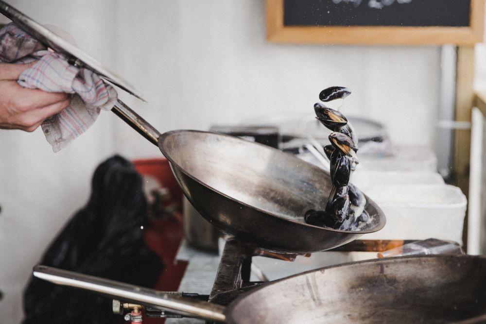 3 Tips Masak Pakai Wok Pan, Matang secara Sempurna!
