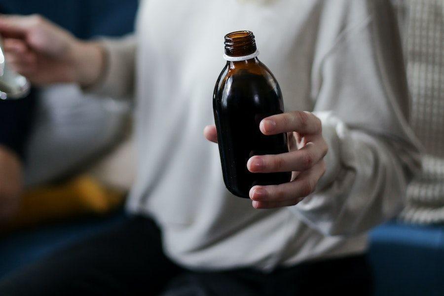 Perbedaan Obat Sirop Kering dengan Obat Sirop Biasa