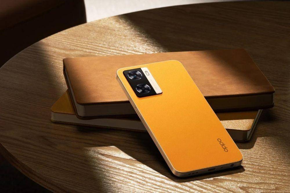 Oppo A77s - Belum mendukung jaringan 5G