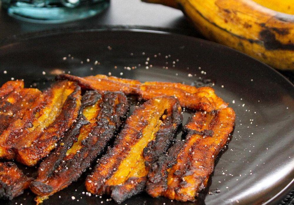 Resep Membuat Pisang Karamel dengan 4 Bahan, Cuma 10 Menit!