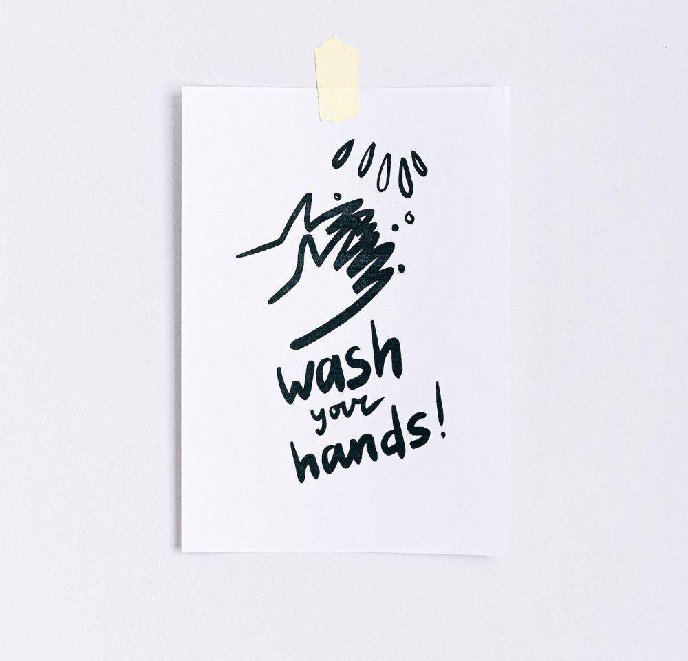 ilustrasi slogan (pexels.com/Anna Shvets)