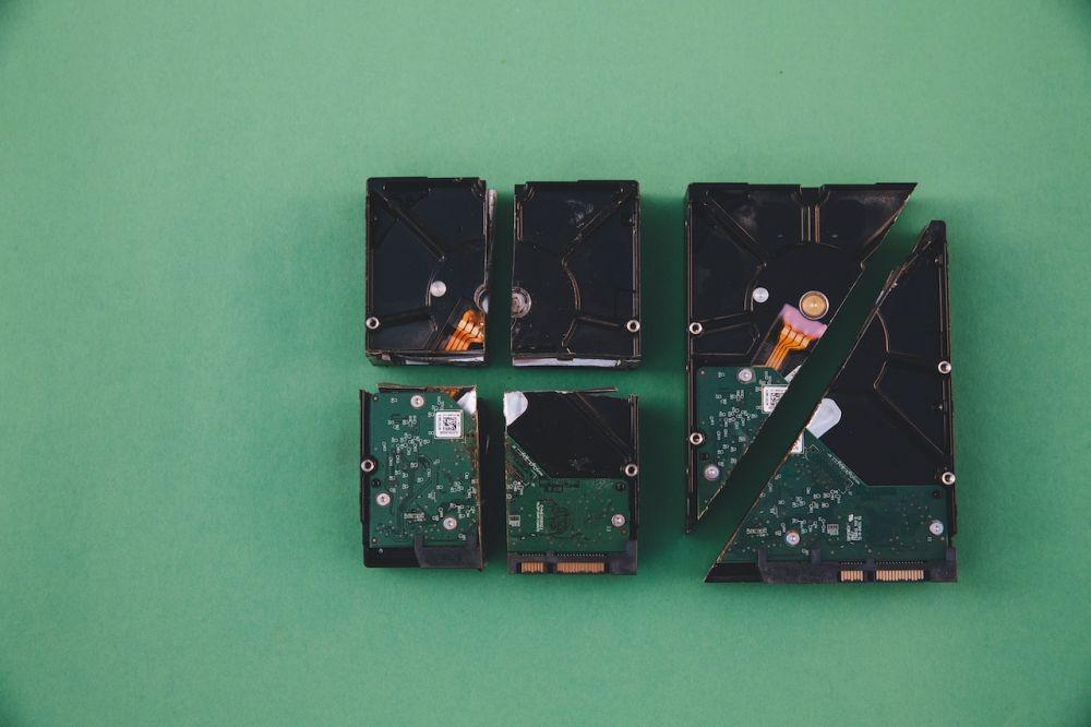 Mengenal HDD dan SSD, Mana yang Lebih Cocok Untukmu?