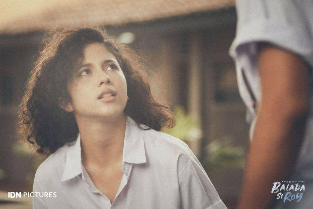 penampilan Sitha Marino sebagai Dewi di film Balada Si Roy (dok. IDN Pictures/Balada Si Roy)