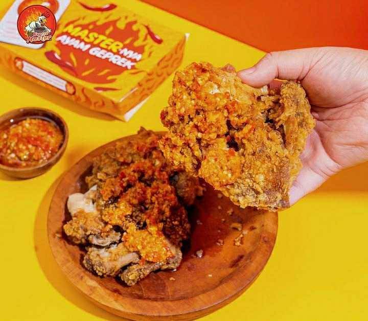 Ayam Geprek Master (instagram.com/ayamgeprekmaster)