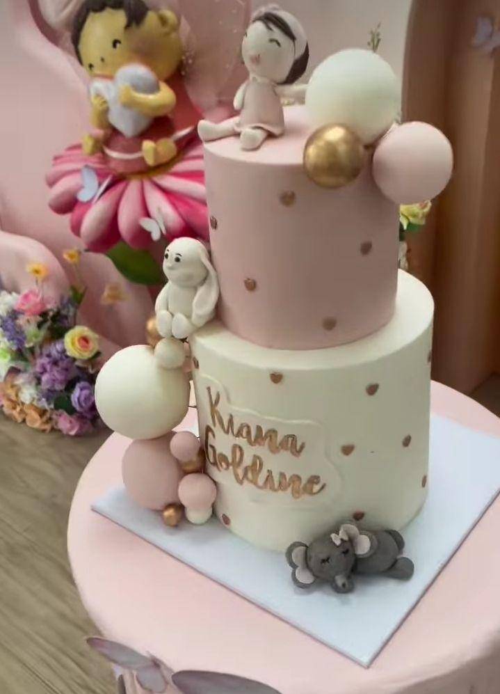 potret 1 bulanan baby Kiana (instagram.com/kenandgrat)
