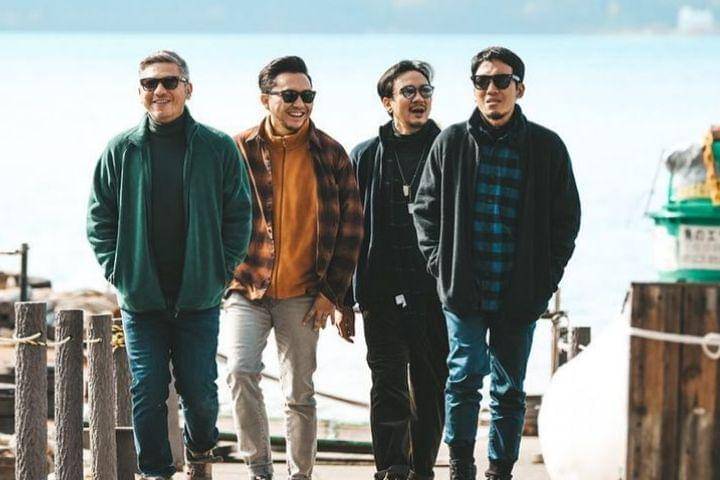 potret empat member The Prediksi di Jepang (instagram.com/gadiiing)