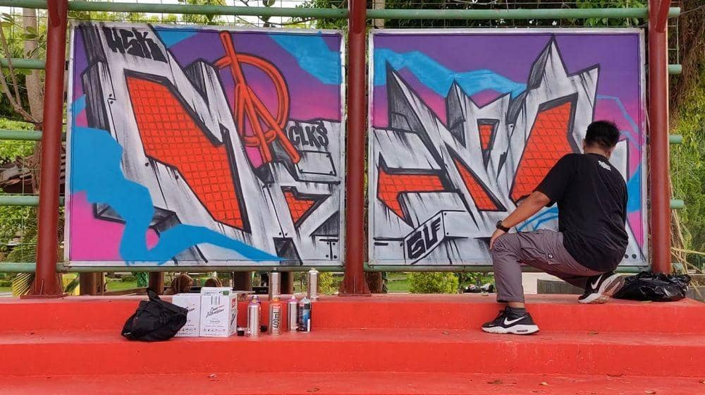 2 Seniman Yogyakarta Ambil Bagian Warnai Kota Sumenep/PT.Indaco Warna Dunia