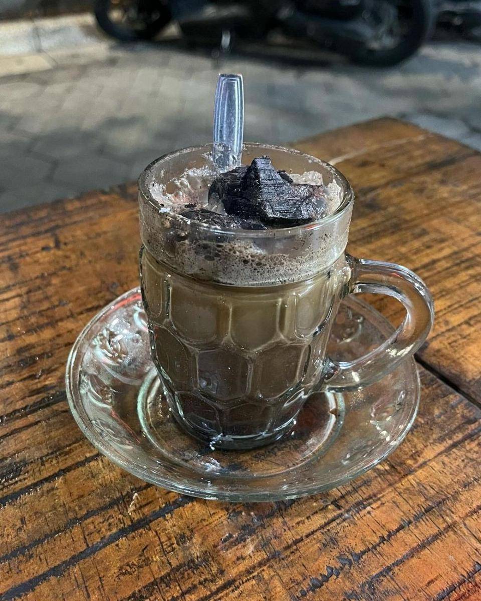 Ilustrasi kopi jos (instagram.com/indonesianfavfoods)
