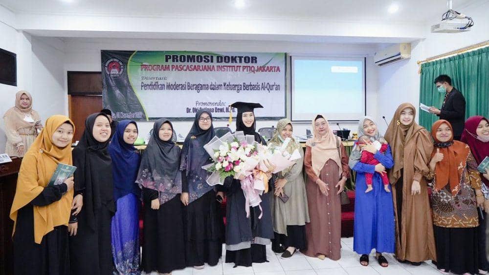 Oki Setiana Dewi di sidang promosi (instagram.com/okisetianadewi)