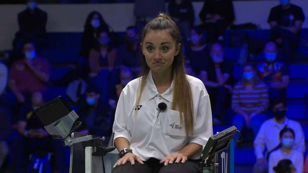 Chrysanthi Larou wasit badminton yang mirip Ariana Grande (twitter.com/msnbby15)
