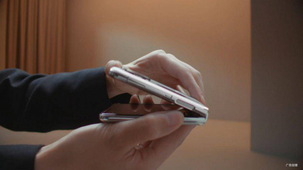 potret Huawei Pocket S (huaweicentral.com)