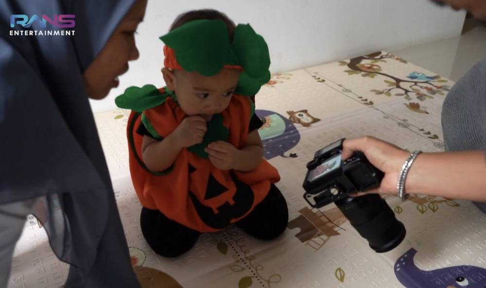 momen di balik pemotretan Rayyanza rayakan Halloween (youtube.com/RANS Entertainment)