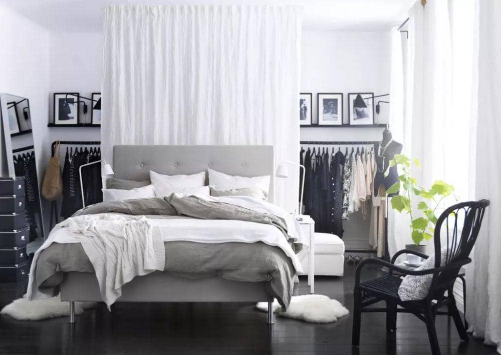 9 Desain Ruang dengan Sekat Tipis, Utamakan Luas dan Minimalis