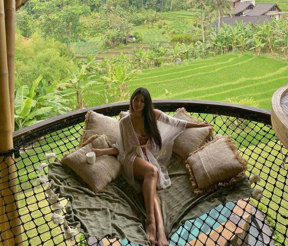 Maria Selena (instagram.com/mariaselena_)