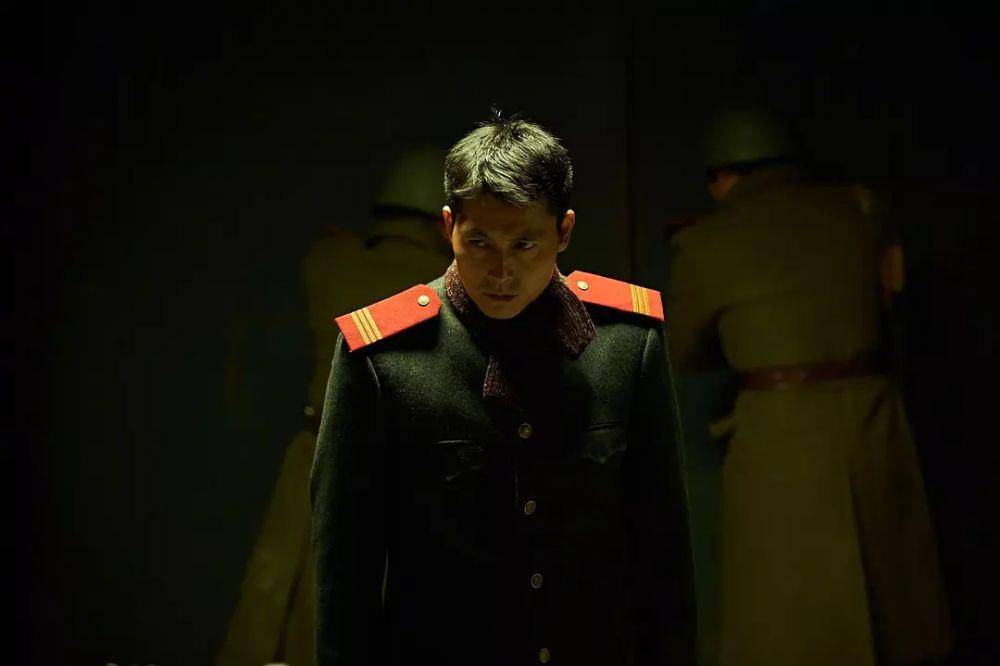 Steel Rain (2017). (IMDb)