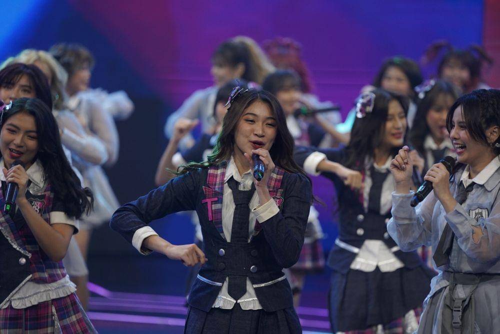 Momen keseruan kolaborasi JKT48 dan MNL48 untuk pertama kalinya di acara TikTok For You Stage (Dok. TikTok)