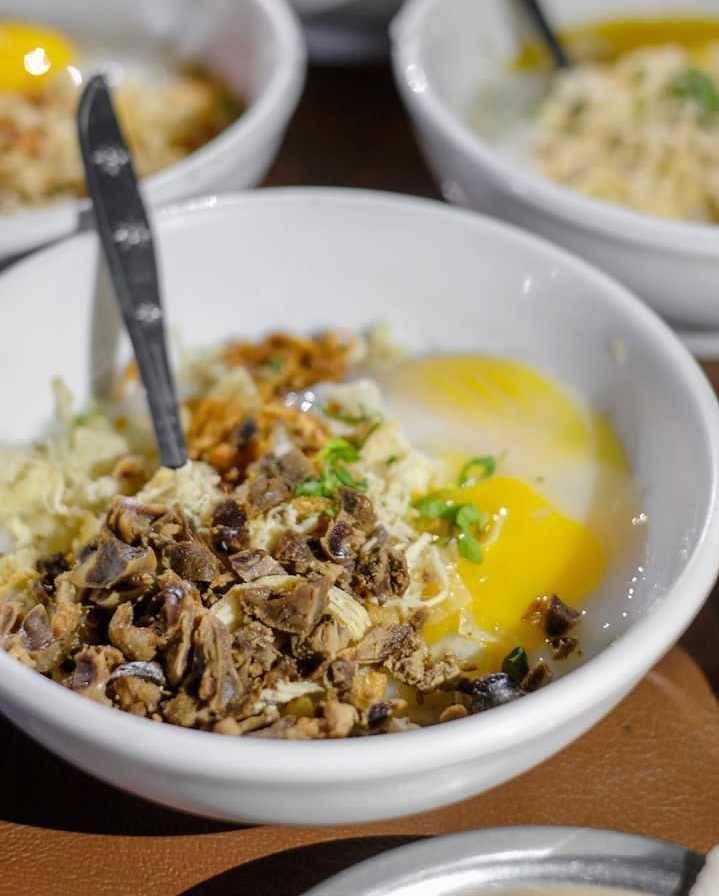 Bubur Ayam Mang Dudung (instagram.com/vickyyuwono)