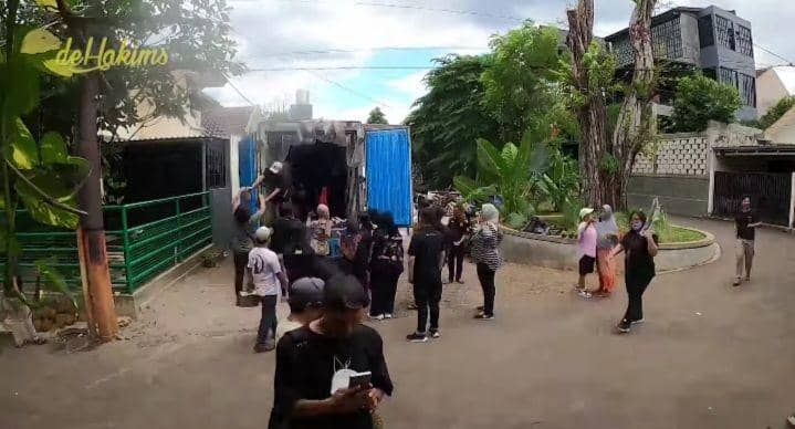 potret kejutan satu truk durian Irfan Hakim (instagram.com/deHakims)