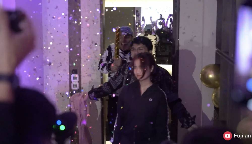 momen surprise ulang tahun Fuji (youtube.com/Fuji an)