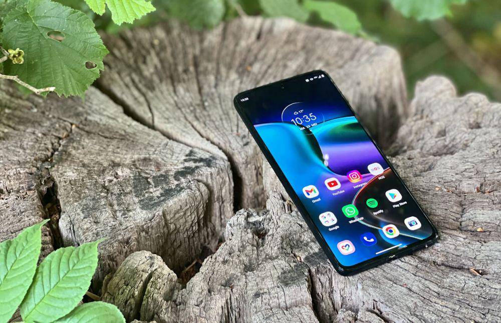 potret Motorola Edge 30 (droid.news)