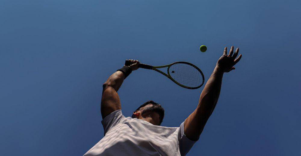 ilustrasi bermain tenis (pexels.com/Larissa Deruzzi)