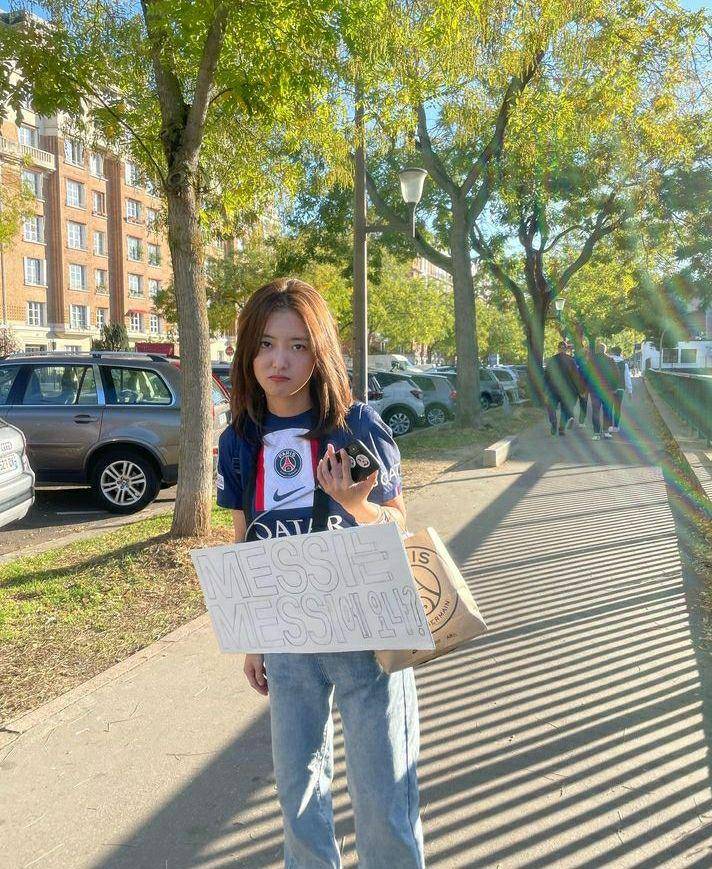 ootd Lee Se Young (instagram.com/seyoung_10)