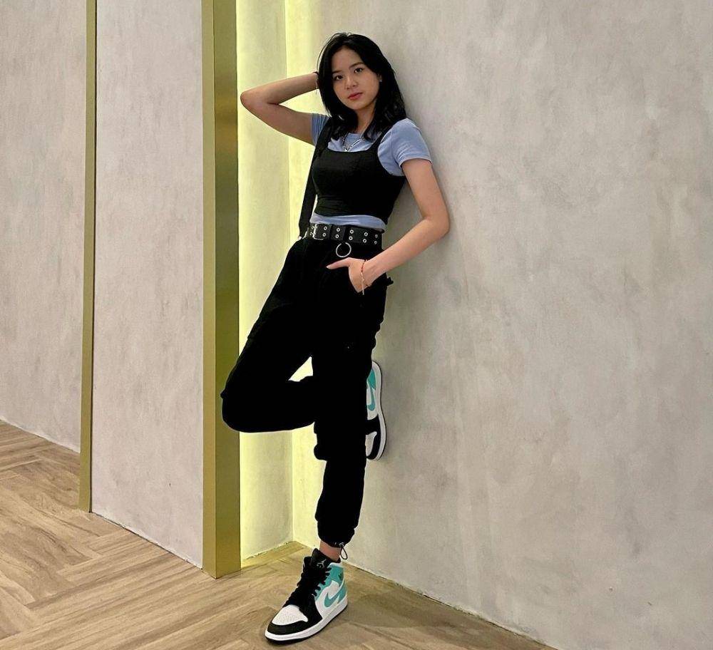 Zee JKT 48 (instagram.com/jkt48.zee)