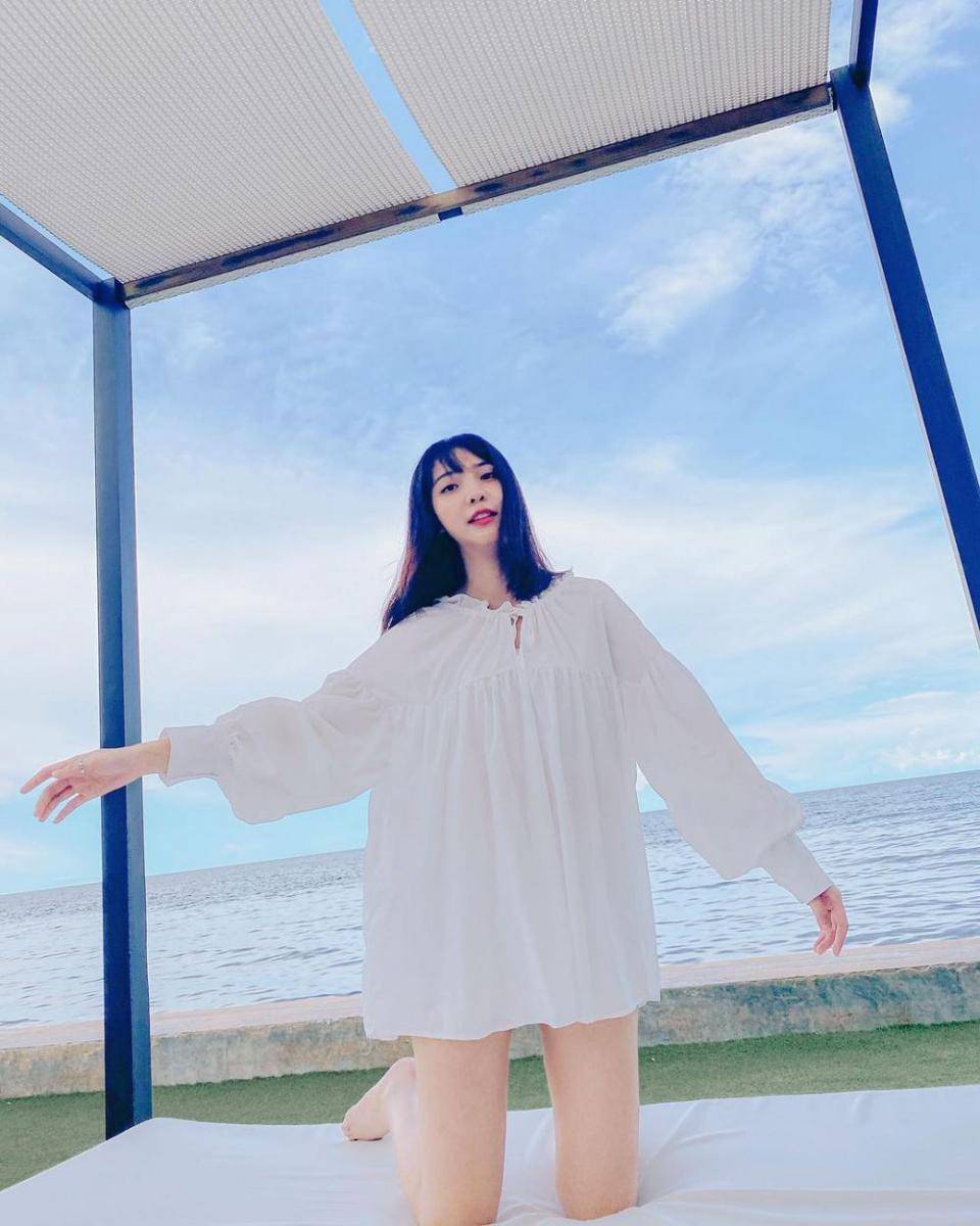 Jan Ployshompoo (instagram.com/janhae)