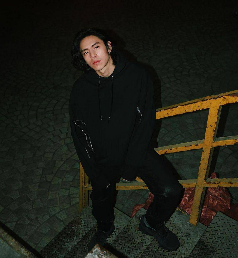 potret outfit effortless ala DPR IAN (instagram.com/dprian)